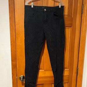American Eagle- Black Skinny Denim- Size 14